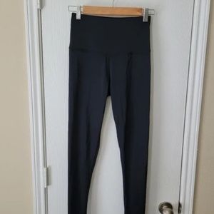 Beyond Yoga High Waist Midi Leggings Black - Small